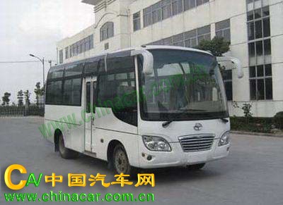 太湖牌XQ6600T1Q2型轻型客车图片1