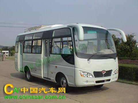 实力牌JCC6662型客车图片3
