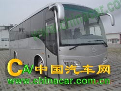 广通牌GTQ6950E3B3型旅游客车图片1