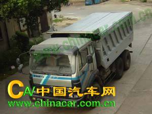 汇众(SHAC)牌SH3252A4D46-1型自卸汽车