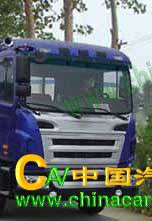 江淮扬天牌CXQ5160GRYHFC型易燃液体罐式运输车图片4