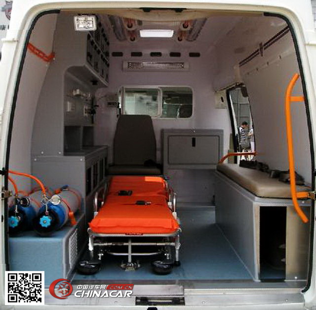 中誉牌ZZY5040XJH型救护车图片2