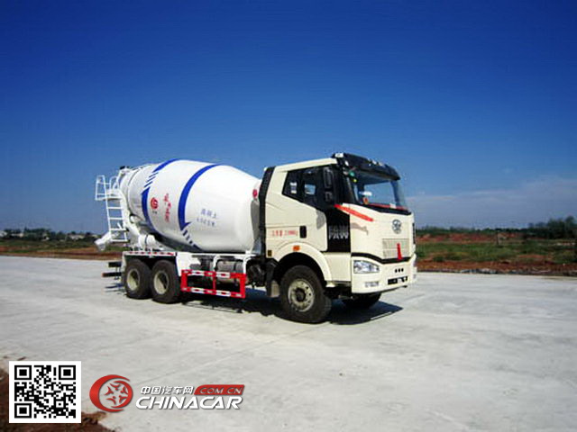楚胜牌CSC5250GJBC型混凝土搅拌运输车图片