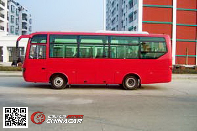 楚风牌HQG6790EA3型城市客车图片2