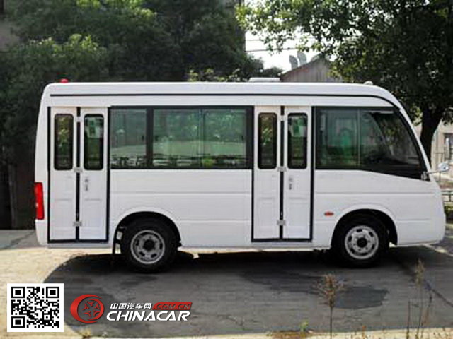 安通牌CHG6580EKB1型轻型客车