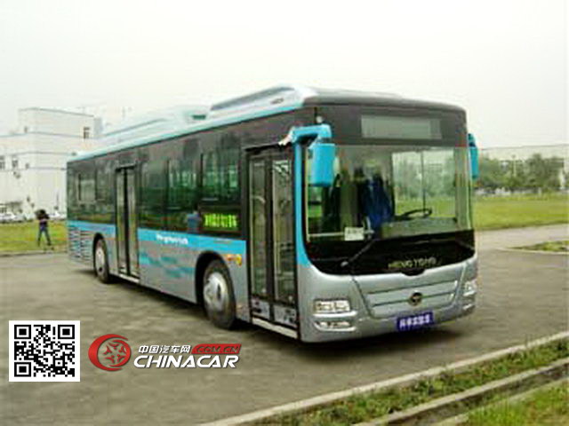 恒通客车牌CKZ6116HNHEVA4型混合动力城市客车