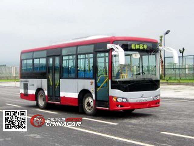 桂林牌GL6770NGGH型城市客车图片2