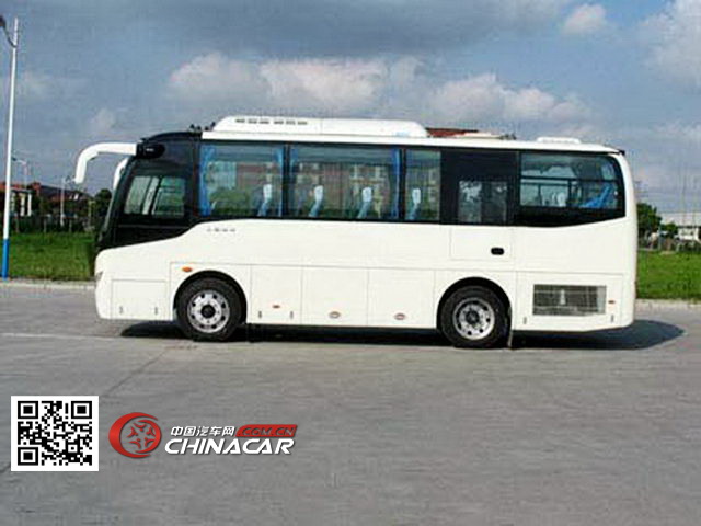 申龙牌SLK6802S5AN5型客车图片4