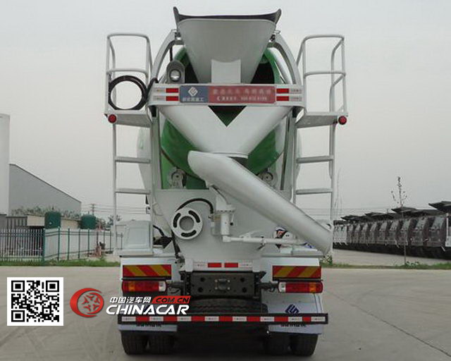 宏昌威龙牌HCL5257GJBZZN40L4型混凝土搅拌运输车