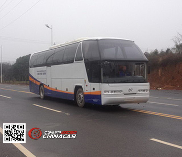 大汉牌HNQ6127M型旅游客车