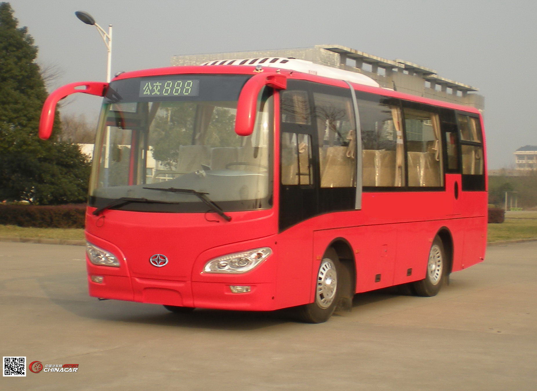华新牌HM6760CRD4J型城市客车图片4