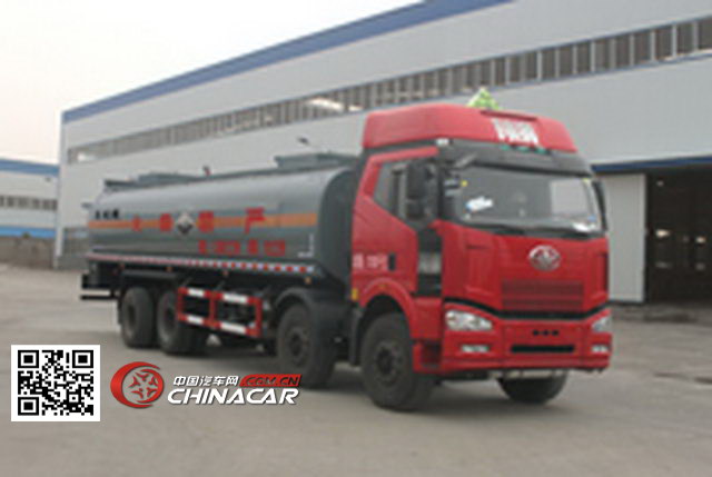 程力威牌CLW5311GFWC4型腐蚀性物品罐式运输车图片