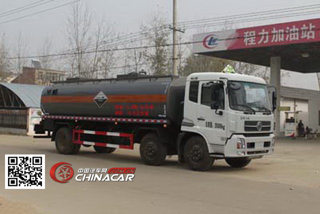 程力威牌CLW5253GFWD4型腐蚀性物品罐式运输车图片1