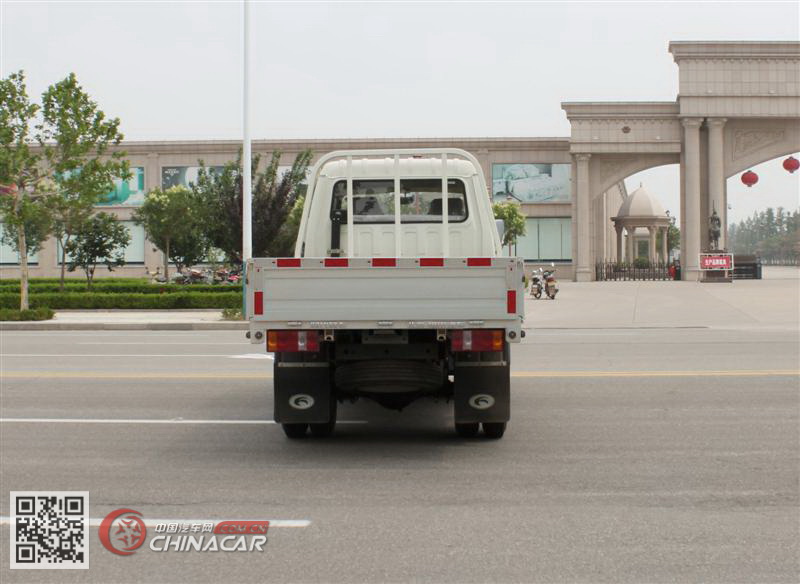 北京牌BJ2810W14型低速货车