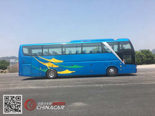 桂林牌GL6129HCE2型客车图片2