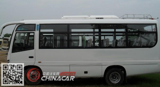 川马牌CAT6600N5GE型城市客车