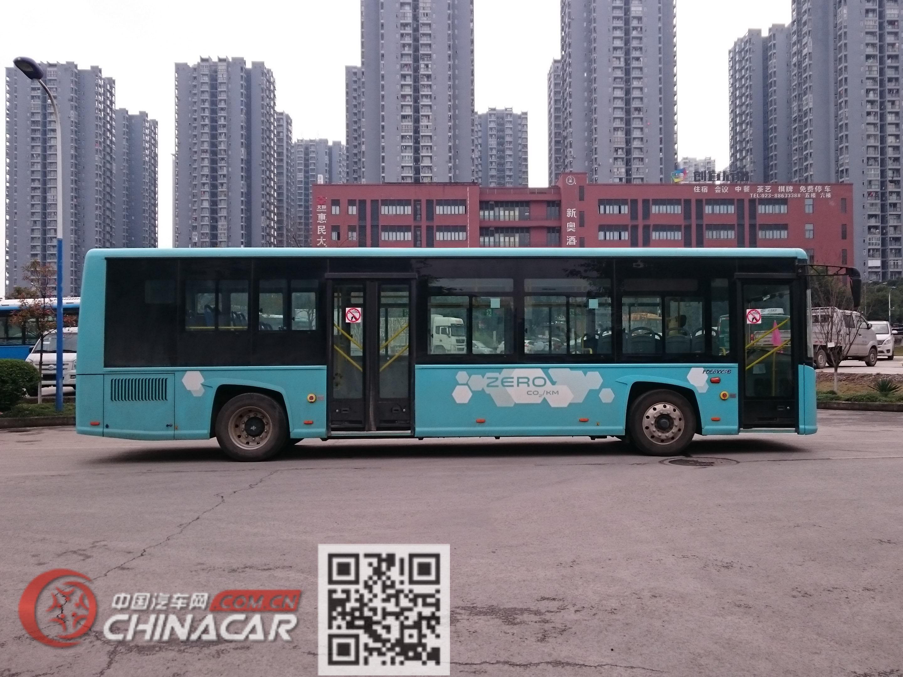 长江牌FDE6100PBABEV01型纯电动城市客车图片2