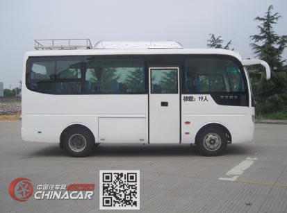 申龙牌SLK6600C3GN5型客车图片3