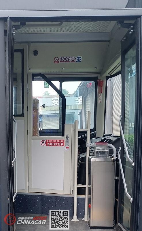 峨嵋牌EM6100BEVG型纯电动城市客车
