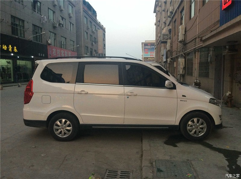 【北京】五菱宏光 2015款 1.2L S 基本型 国IV 价格2.88万 二手车