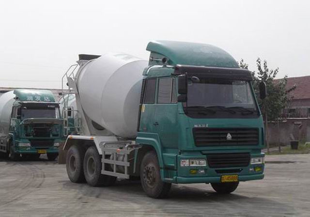 瑞江牌WL5251GJBA型混凝土搅拌运输车