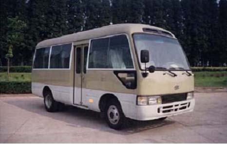 春洲牌JNQ6601D1Z型轻型客车图片