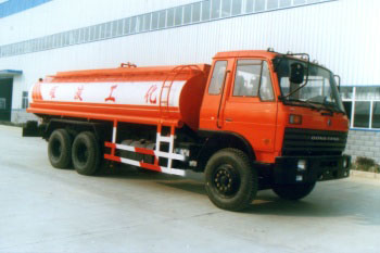 驰乐牌SGZ5200GHY-G型化工液体运输车图片
