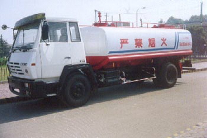 西石牌XSJ5160GYY型运油车图片
