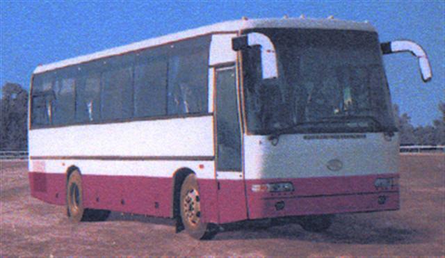 金龙牌XMQ6112CB型旅游客车图片