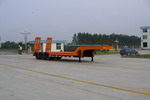 斯达-斯太尔12米19.1吨3轴低平板半挂车(ZZ9286TDP321)