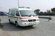 汇众(SHAC)牌SH5033XJHG型救护车图片