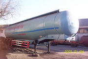 亚特重工12米23吨粉粒物料运输半挂车(TZ9350GFL)
