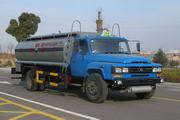 程力威牌CLW5100GHYT3型化工液体运输车图片