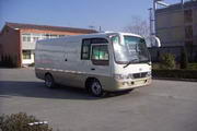 华菱之星牌HN5050XXY3型厢式运输车图片