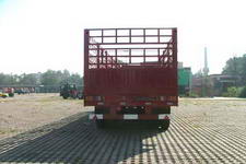 东方红牌LT9382CSY型仓栅式半挂运输车图片