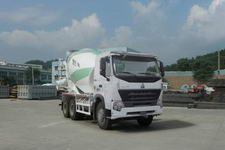 豪泺牌ZZ5257GJBN4047P1L型混凝土搅拌运输车图片