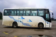 金旅牌XML6103J18型客车图片3