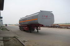 昌骅10.8米32吨化工液体运输半挂车(HCH9401GHYK)