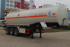中汽力威牌HLW9400GRYA型易燃液体罐式运输半挂车图片