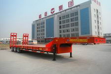 杨嘉12.5米31吨3轴低平板半挂车(LHL9401TDPA)