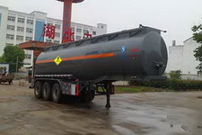 中汽力威牌HLW9400GYW型氧化性物品罐式运输半挂车