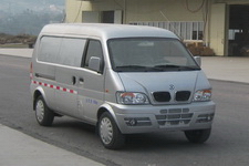 东风牌EQ5020XXYFCNG型厢式运输车图片