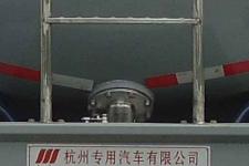 宏宙牌HZZ9400GFW型腐蚀性物品罐式运输半挂车图片