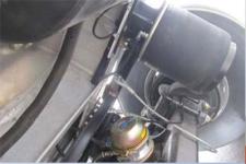 陆平机器牌LPC9350GRYS型易燃液体罐式运输半挂车图片