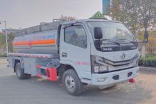 小多利卡6方易燃液体罐式运输车
